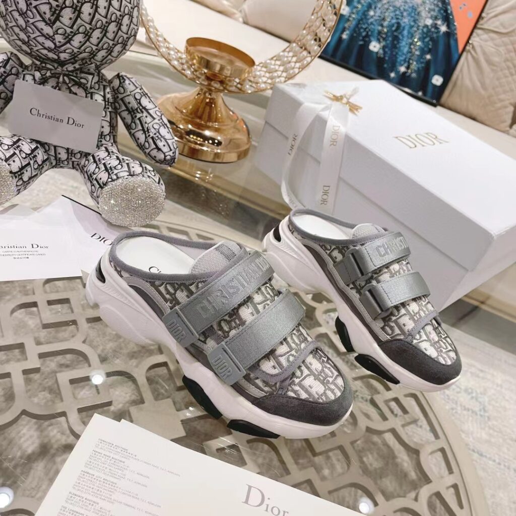 디올 오블리크 벨크로 신발 홍콩팩토리