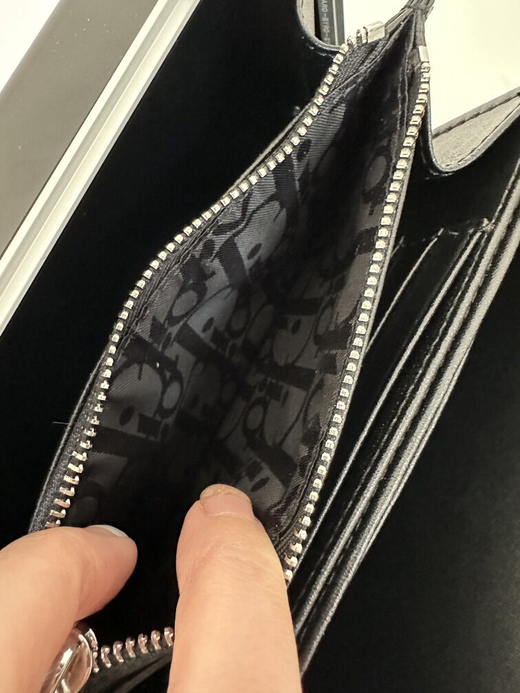 디올 리모와 콜라보 미니백 발송전 고객확인컷 홍콩팩토리