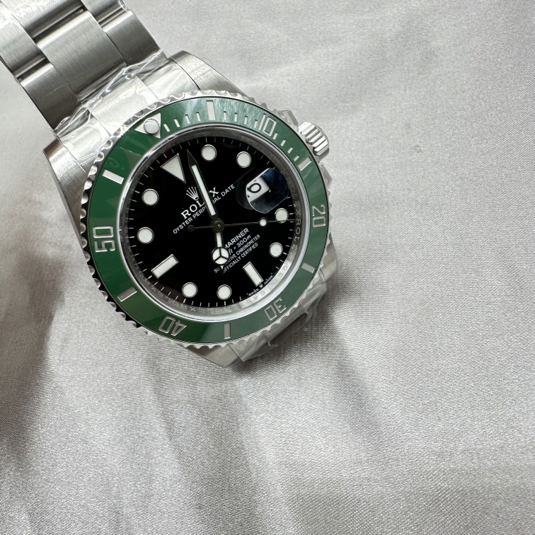 로렉스 VS 서브마리너 스타벅스 41mm 홍콩팩토리