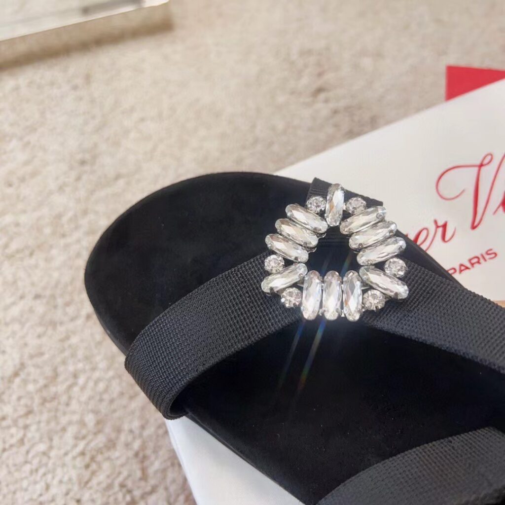 로로피아나 샌들 홍콩팩토리 hkfactory2.com