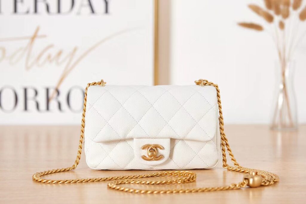 샤넬 골드볼 클래식 팬더샵 홍콩팩토리 hkfactory2.org