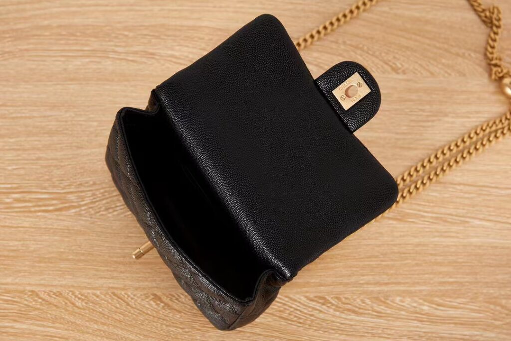 샤넬 골드볼 클래식 팬더샵 홍콩팩토리 hkfactory2.org