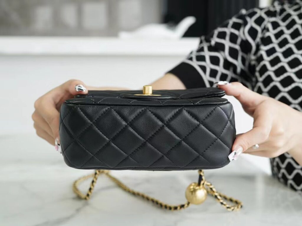 ﻿샤넬 골드볼 클래식 팬더샵 홍콩팩토리 hkfactory2.org