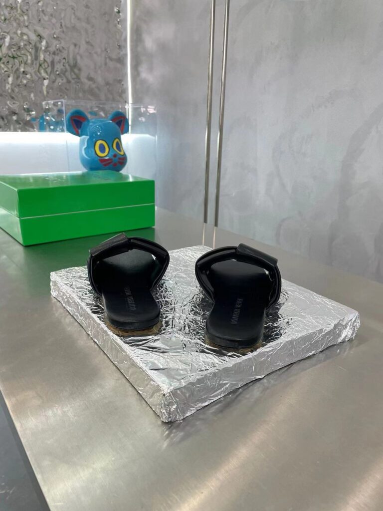 보테가 카세트 슬리퍼 샌들 홍콩팩토리 hkfactory2.org
