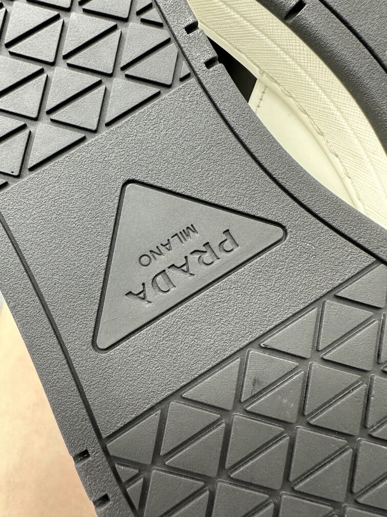 프라다 스니커즈 발송전 고객확인컷 홍콩팩토리 hkfactory2