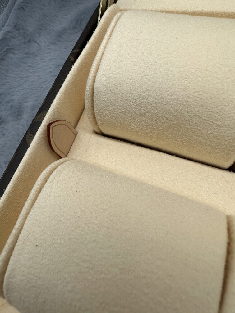 루이비통 시계 보관함 홍콩팩토리 광저우채널 hkfactory2.org