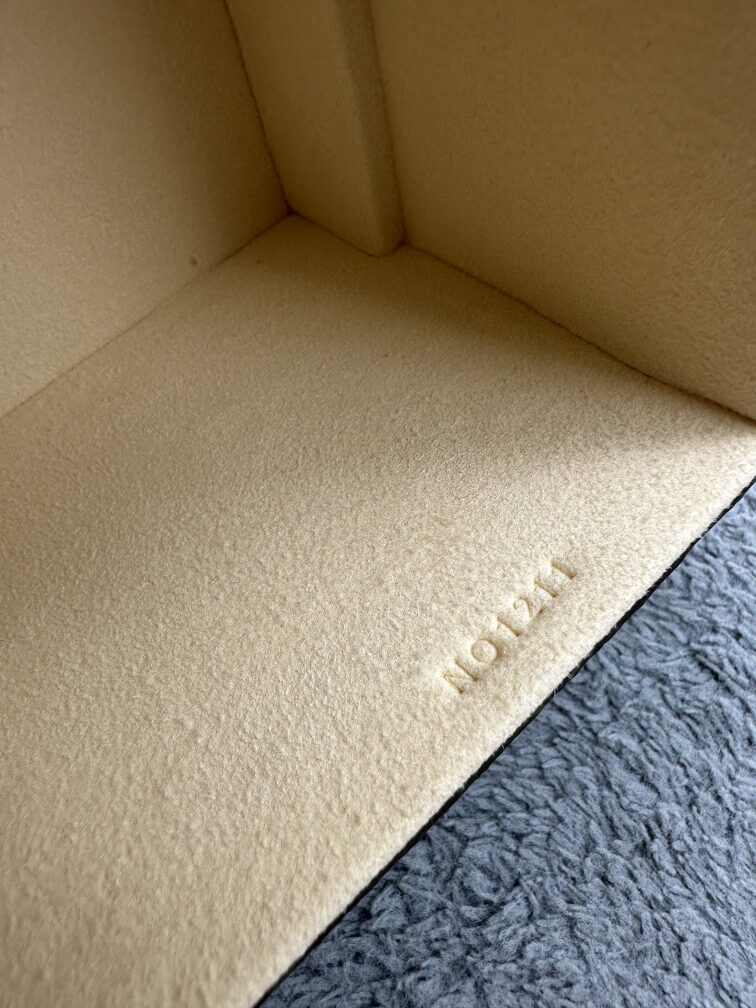 루이비통 시계 보관함 홍콩팩토리 광저우채널 hkfactory2.org