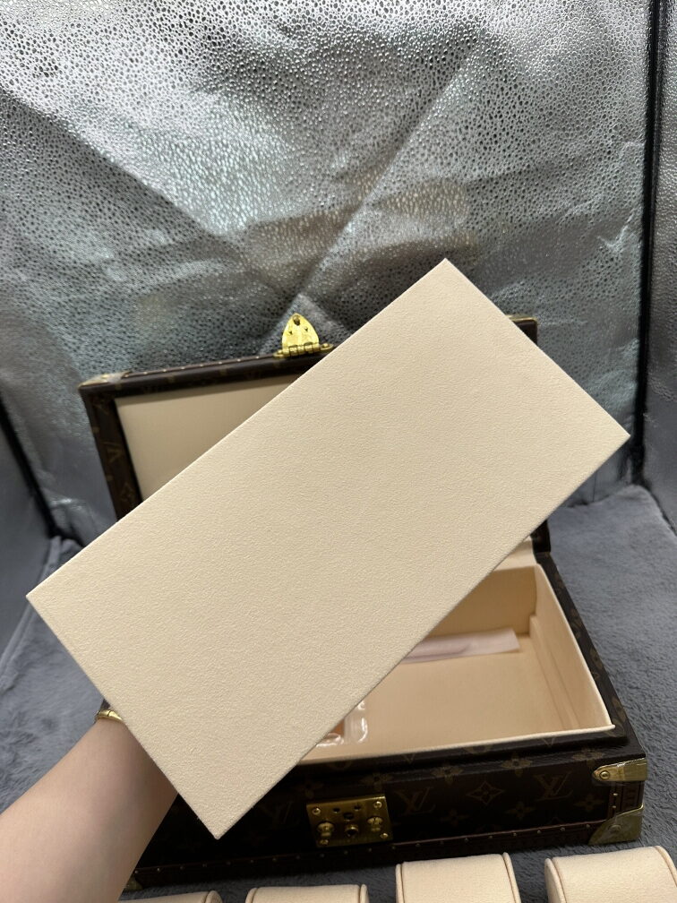 루이비통 시계 보관함 홍콩팩토리 광저우채널 hkfactory2.org