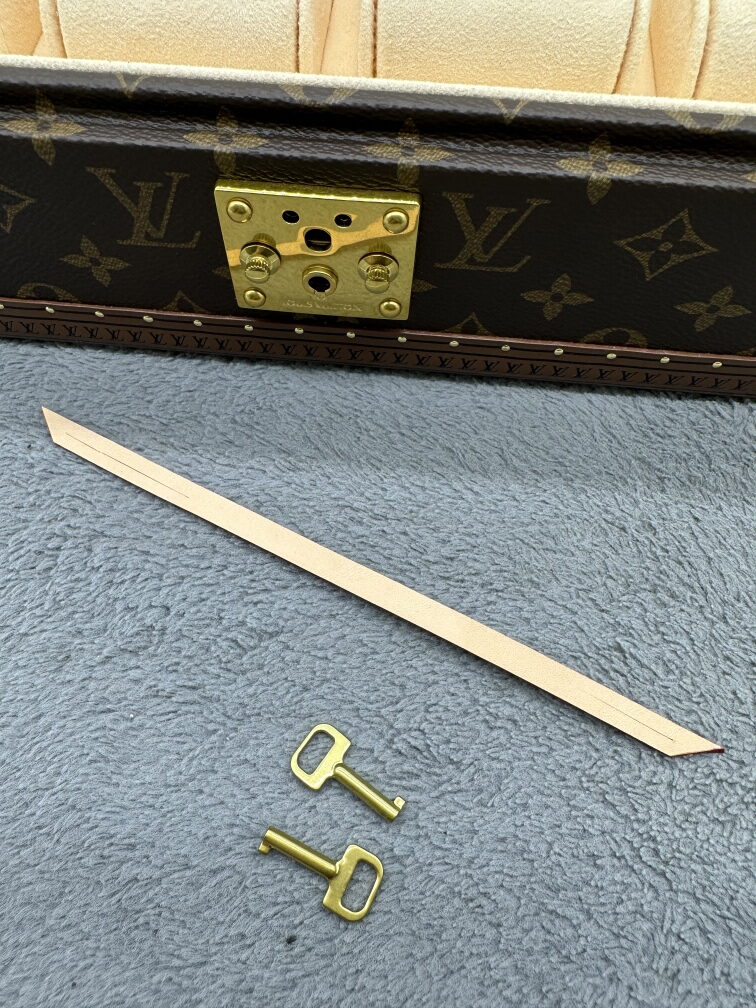 루이비통 시계 보관함 홍콩팩토리 광저우채널 hkfactory2.org