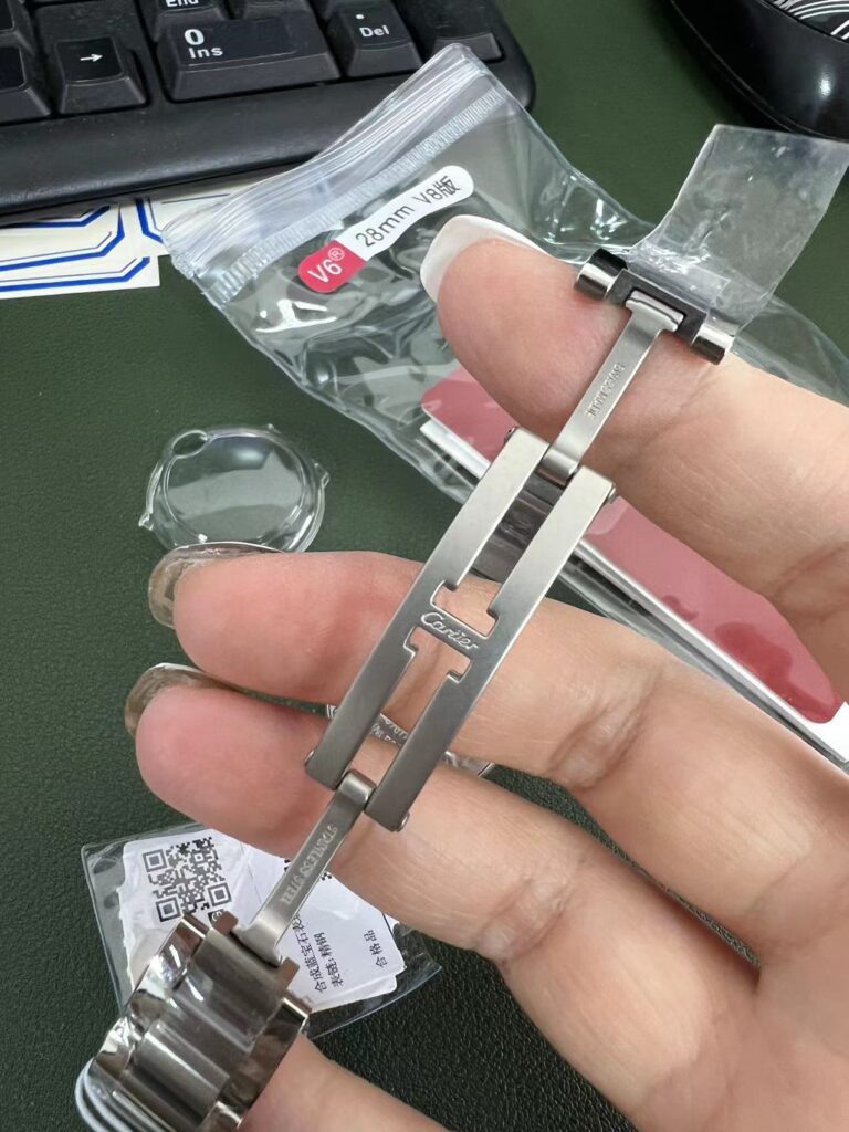 까르띠에 발롱블루 28MM V6공장 홍콩팩토리 홍팩 hkfactory2.org