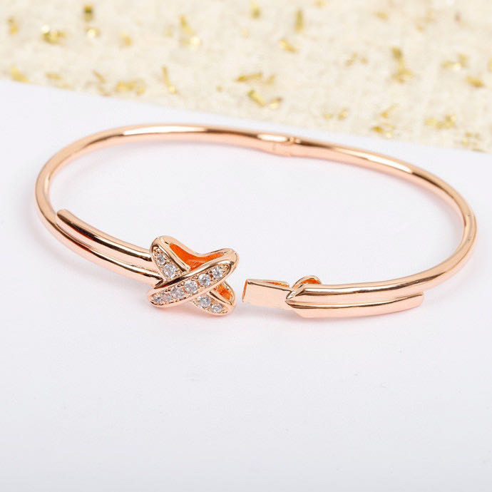 ﻿쇼메(Chaumet)팔찌-MOMO 홍팩 홍콩팩토리 hkfactory2.org