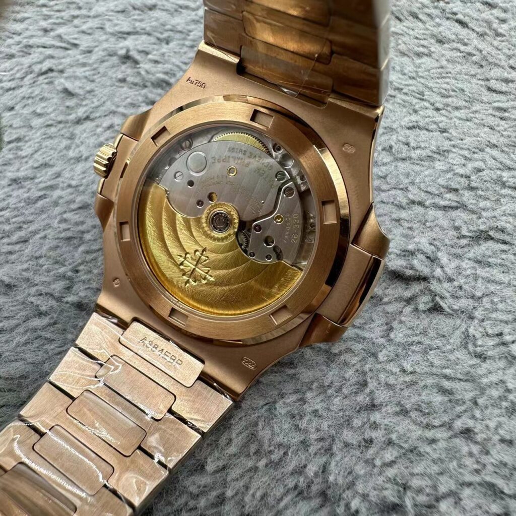 파텍필립(Patek Philippe) 노틸러스(Nautilus) 발송전 고객확인컷 홍팩 홍콩팩토리 hkfactory2.org