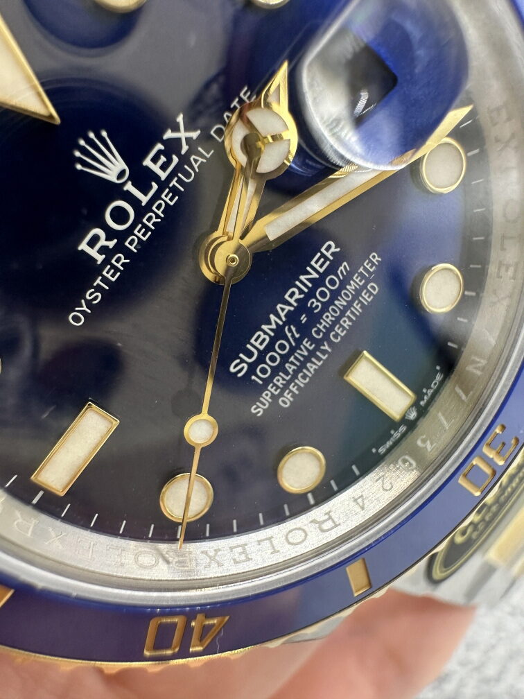 로렉스 클린 CLEAN 서브마리너 청콤 41MM Rolex Submariner Date Steel & Yellow Gold 126613LB Blue Dial