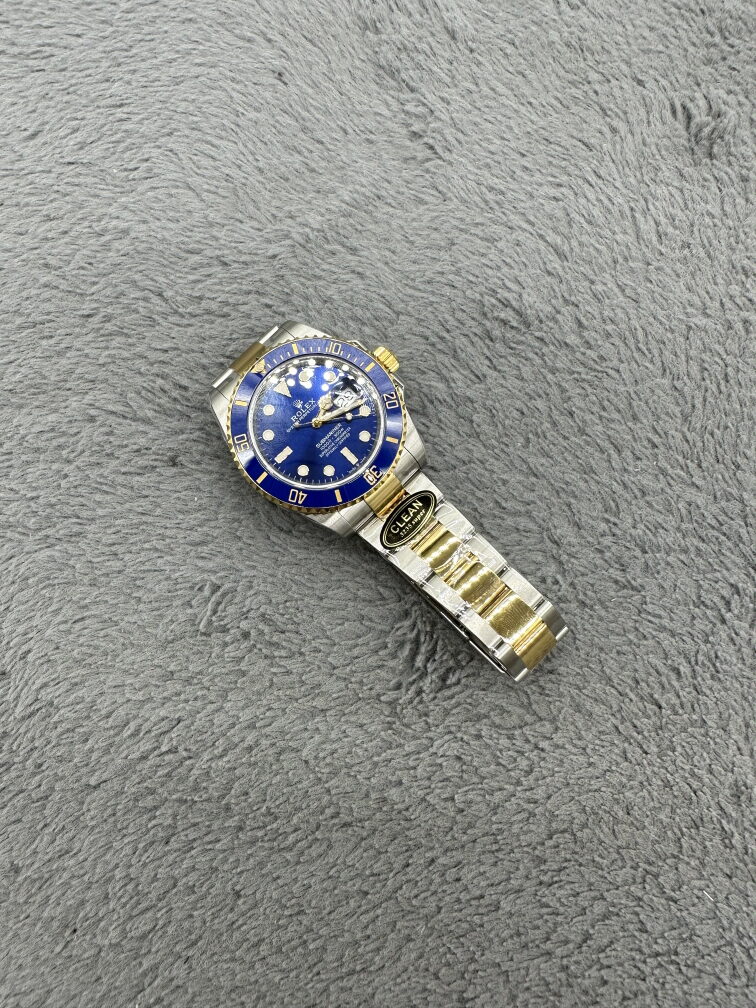 로렉스 클린 CLEAN 서브마리너 청콤 41MM Rolex Submariner Date Steel & Yellow Gold 126613LB Blue Dial