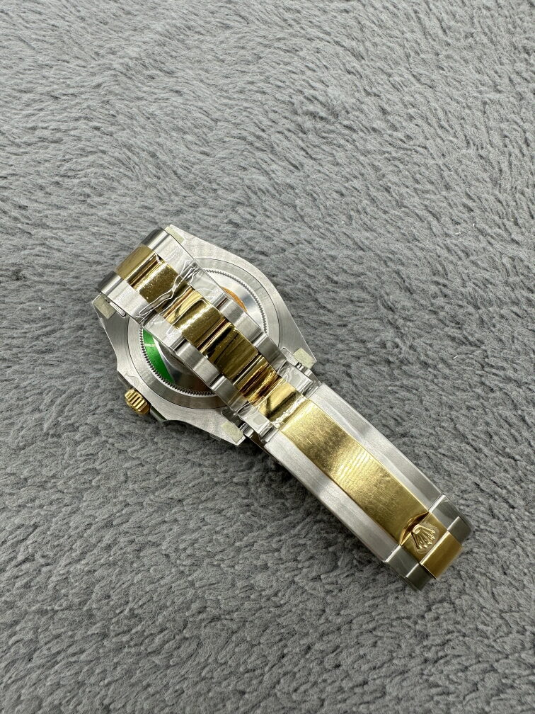 로렉스 클린 CLEAN 서브마리너 청콤 41MM Rolex Submariner Date Steel & Yellow Gold 126613LB Blue Dial