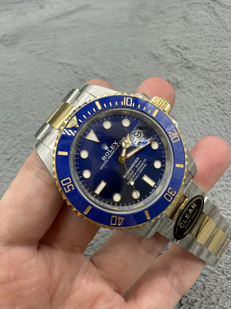 로렉스 클린 CLEAN 서브마리너 청콤 41MM Rolex Submariner Date Steel & Yellow Gold 126613LB Blue Dial