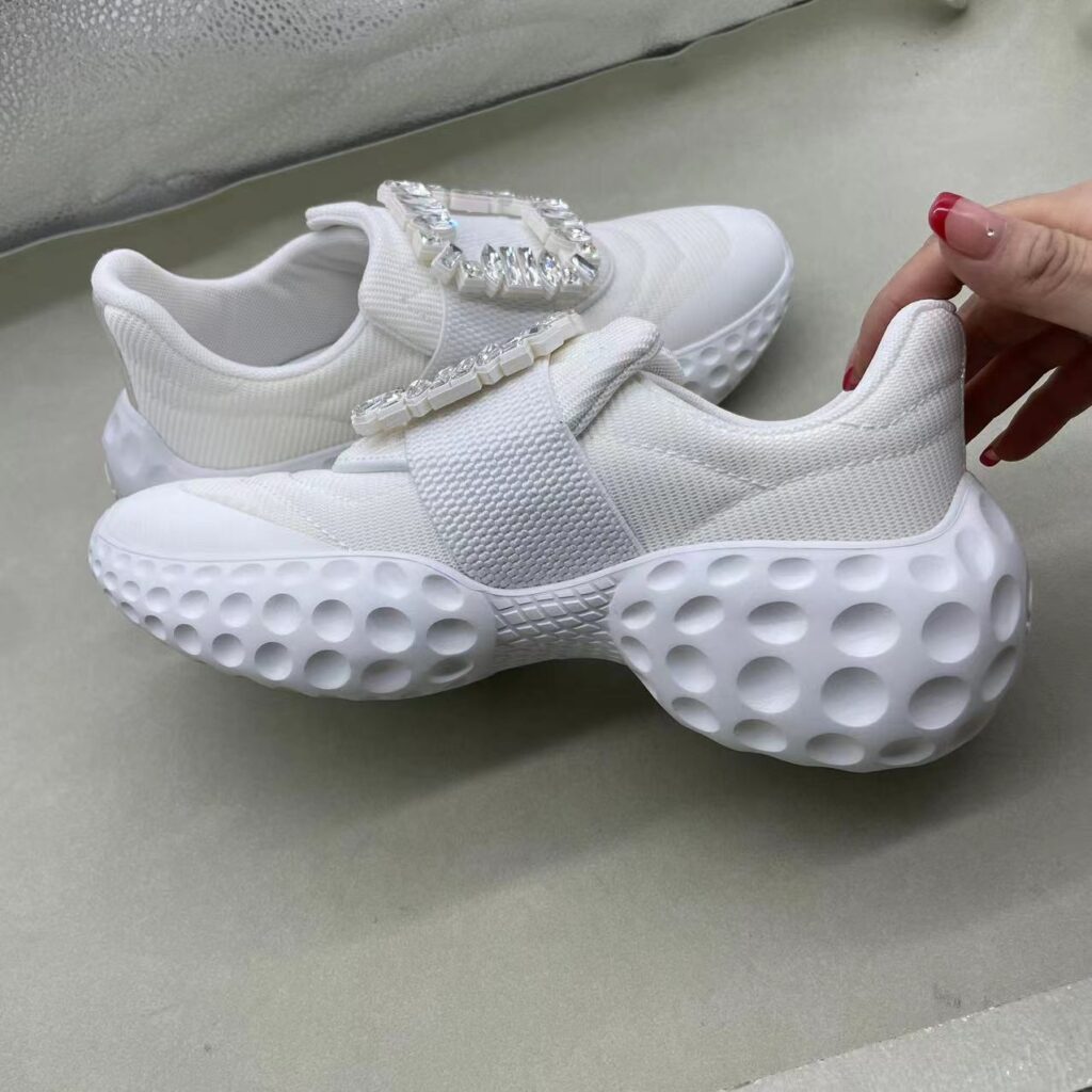 로저비비에 비브런 스니커즈 발송전 고객확인컷 홍콩팩토리 hkfactory2