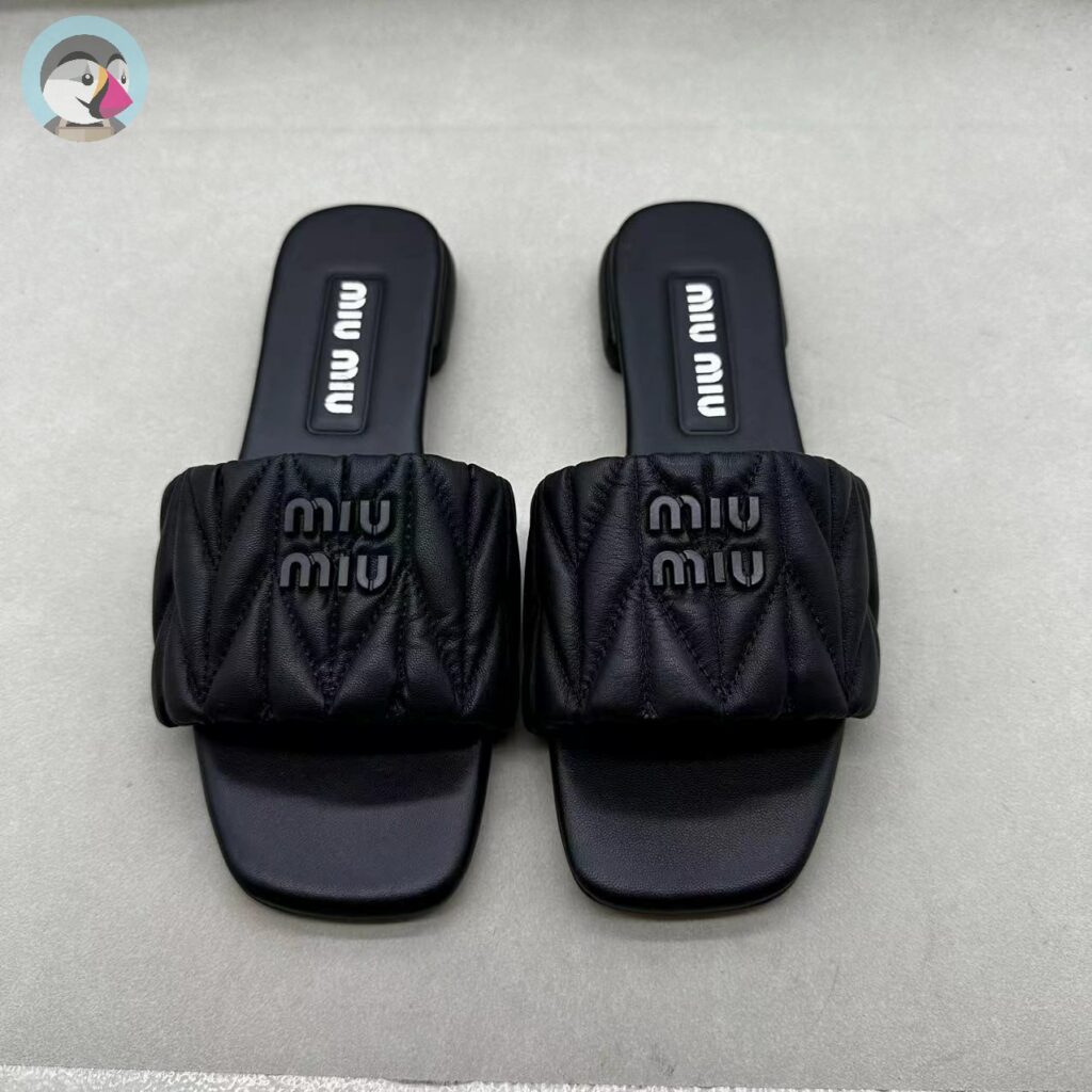 미우미우 마테라쎄 나파 레더 슬라이드 88T F098L 5XX605 발송전 고객확인컷 홍콩팩토리 hkfactory2