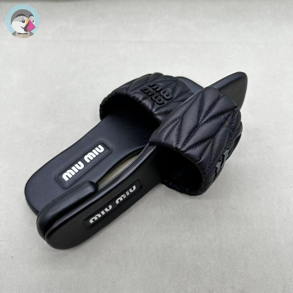 미우미우 마테라쎄 나파 레더 슬라이드 88T F098L 5XX605 발송전 고객확인컷 홍콩팩토리 hkfactory2