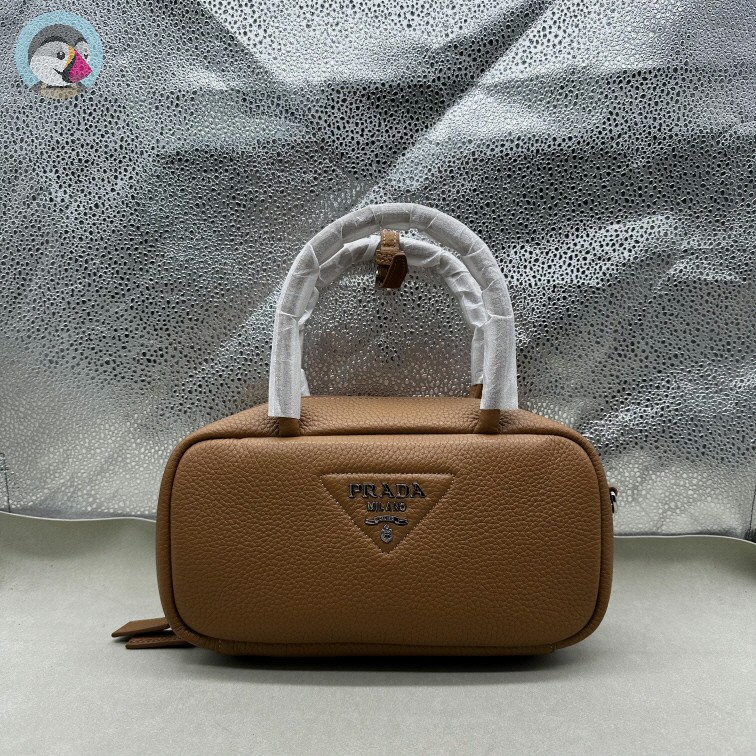 프라다(PRADA) 가죽 탑 핸들백 숄더 스트랩 발송전 고객확인컷 홍콩팩토리