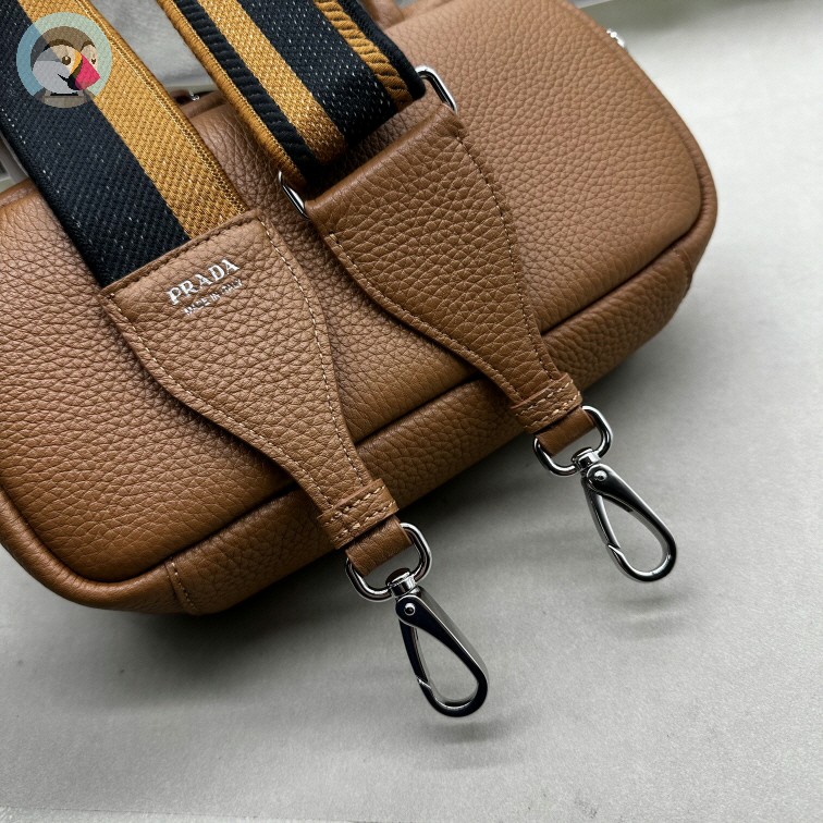 프라다(PRADA) 가죽 탑 핸들백 숄더 스트랩 발송전 고객확인컷 홍콩팩토리