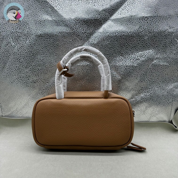 프라다(PRADA) 가죽 탑 핸들백 숄더 스트랩 발송전 고객확인컷 홍콩팩토리