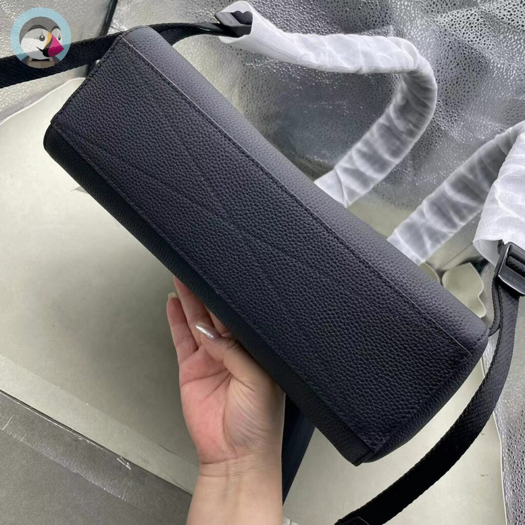 루이비통(Louis vuitton) 패스트라인 직장인 백팩 M21367 발송전 고객확인컷 홍콩팩토리 hkfactory2