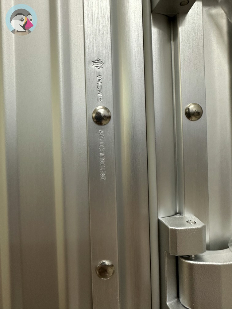 리모와 캐리어 발송전 고객확인컷 홍콩팩토리 hkfactory2