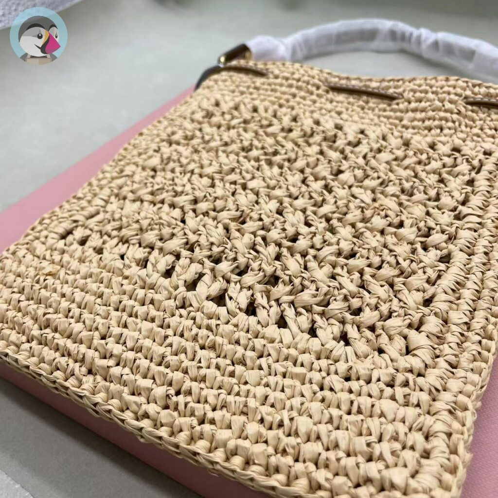 미우미우 라피아 우븐 패브릭 토드백 베이지 발송전 고객확인컷 홍콩팩토리