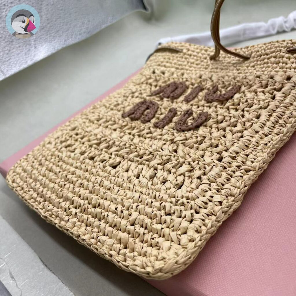 미우미우 라피아 우븐 패브릭 토드백 베이지 발송전 고객확인컷 홍콩팩토리