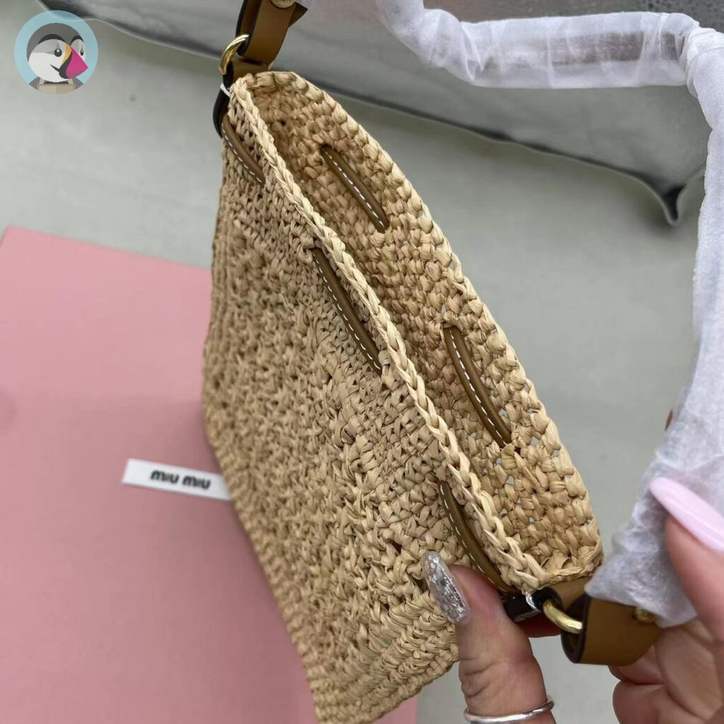 미우미우 라피아 우븐 패브릭 토드백 베이지 발송전 고객확인컷 홍콩팩토리