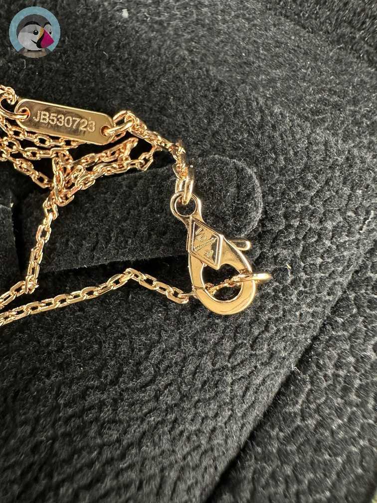 모모매장 반클리프 아펠 목걸이 발송전 고객확인컷 홍콩팩토리