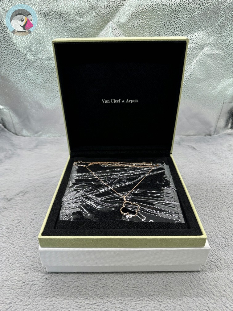 모모매장 반클리프 아펠 목걸이  발송전 고객확인컷 홍콩팩토리