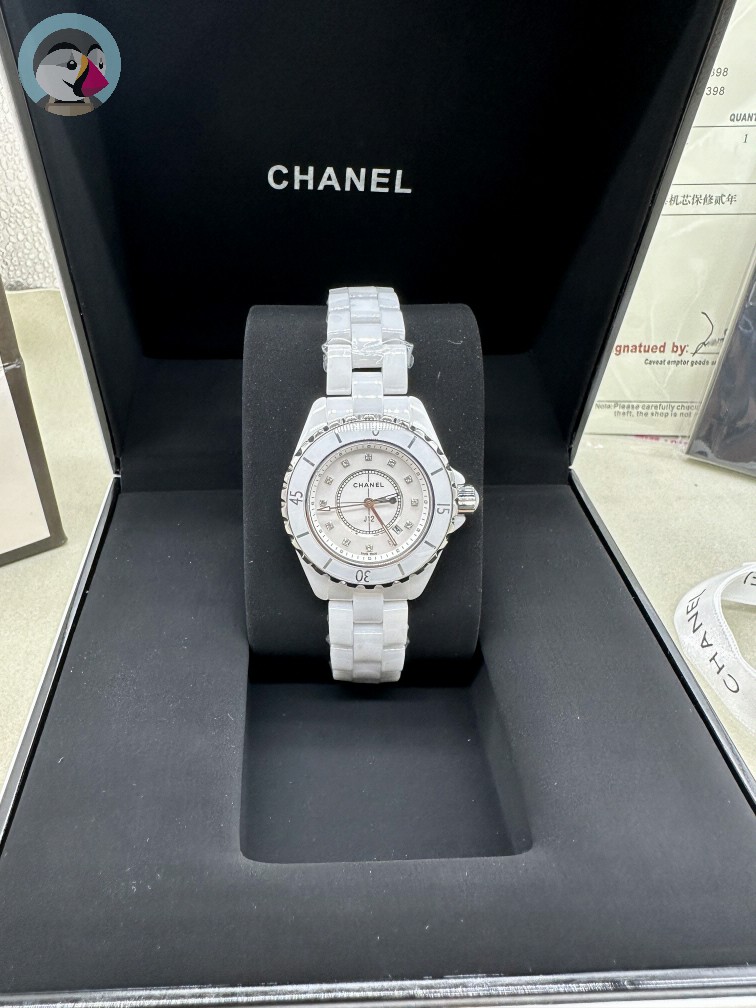 샤넬 J12 화이트세라믹 다이아몬드 쿼츠 시계 33mm 발송전 고객확인컷 홍콩팩토리