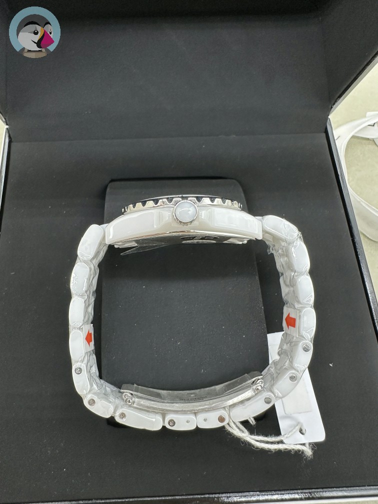 샤넬 J12 화이트세라믹 다이아몬드 쿼츠 시계 33mm 발송전 고객확인컷 홍콩팩토리
