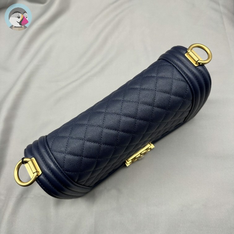 팬더샵 샤넬 보이백 캐비어 미듐 발송전 고객확인컷 홍콩팩토리