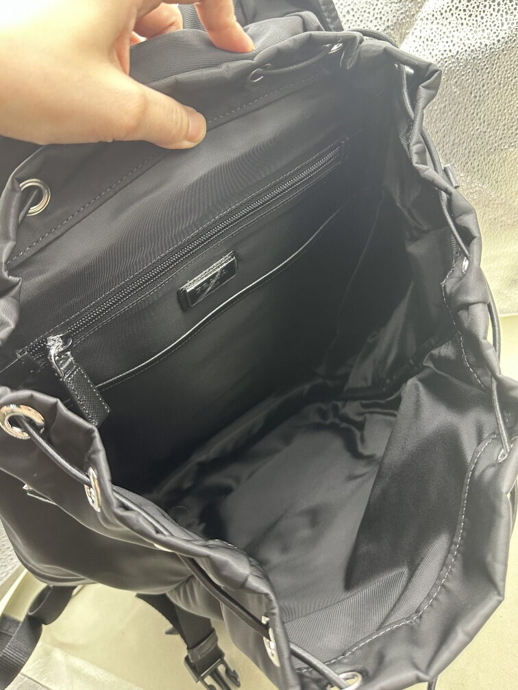 프라다테수토 리나일론 백팩 발송전 고객확인컷 홍콩팩토리