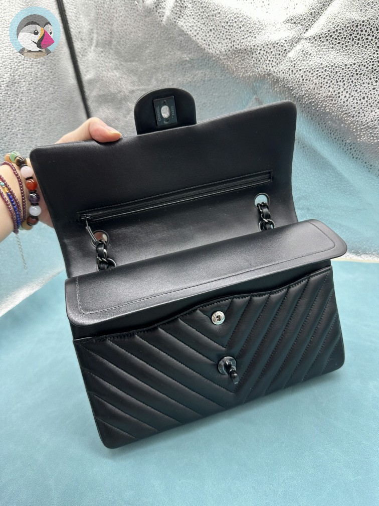 지존샵 샤넬 클래색 쉐브론 플랩백 램스킨 미듐 25CM 발송전 고객확인컷 홍콩팩토리