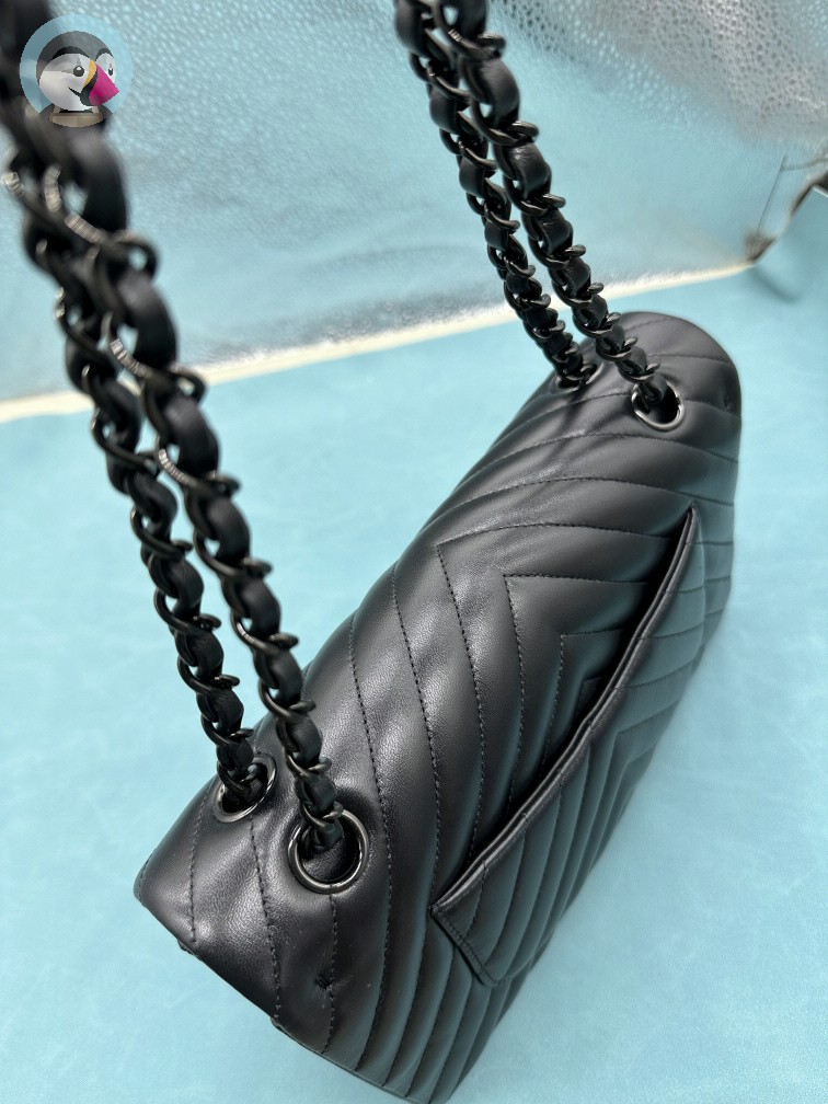 지존샵 샤넬 클래색 쉐브론 플랩백 램스킨 미듐 25CM 발송전 고객확인컷 홍콩팩토리