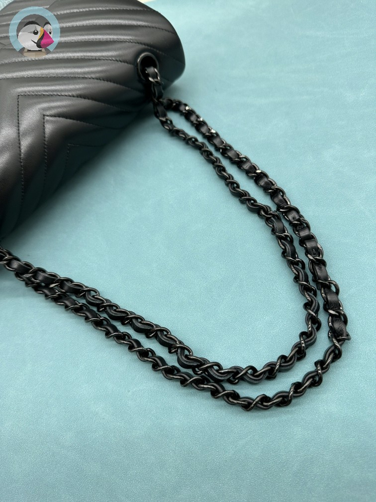 지존샵 샤넬 클래색 쉐브론 플랩백 램스킨 미듐 25CM 발송전 고객확인컷 홍콩팩토리