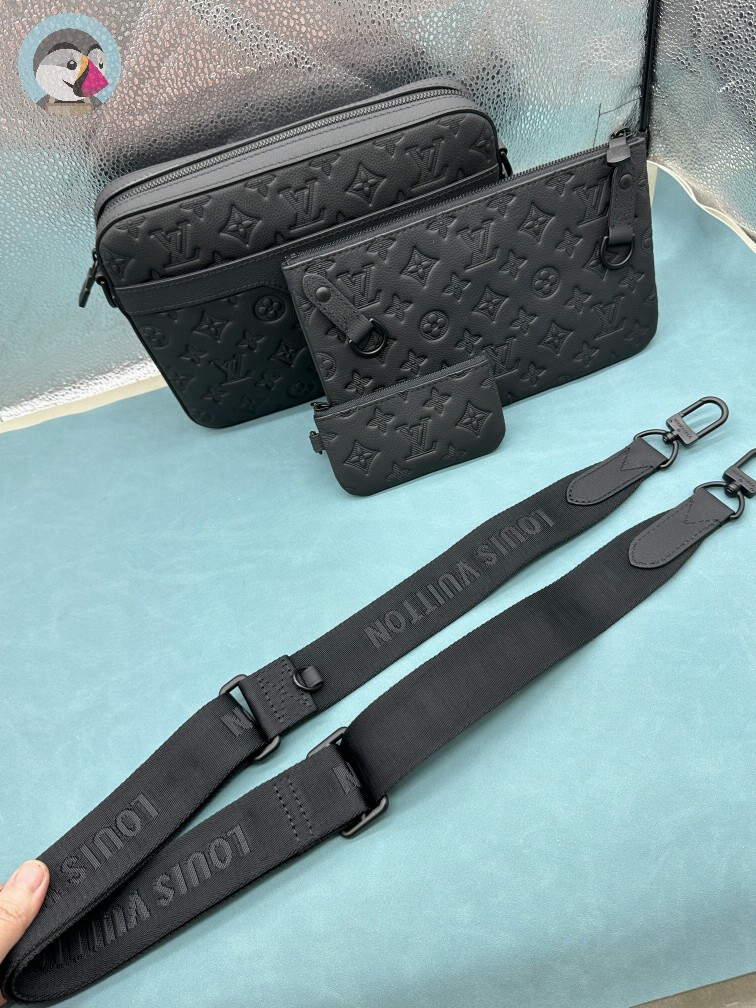 루이비통(LOUIS VUITTON) 트리오 메신저 크로스백 발송전 고객확인컷 홍콩팩토리