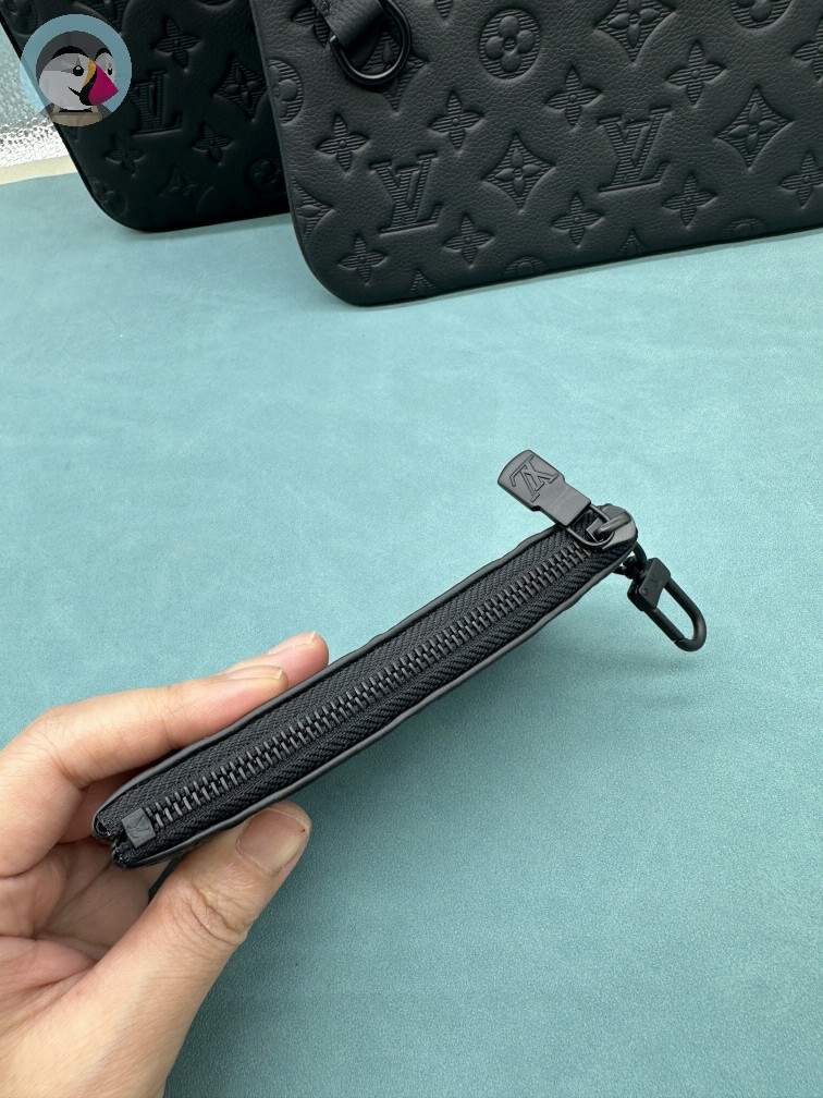 루이비통(LOUIS VUITTON) 트리오 메신저 크로스백 발송전 고객확인컷 홍콩팩토리