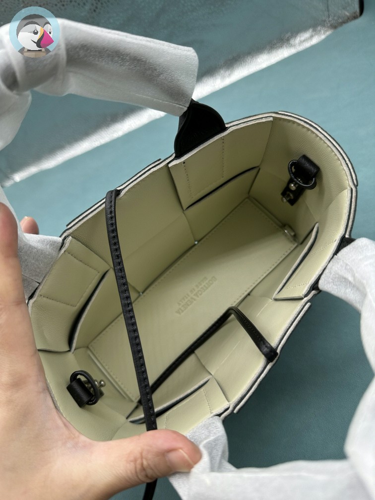 보테가 징 아르코 캔디백 토드백 발송전 고객확인컷 홍콩팩토리