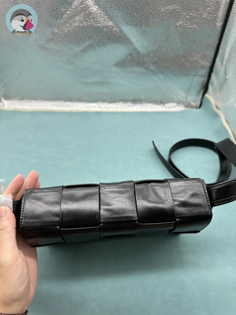 보테가베네타 인트레치아토 카세트백 징댄 발송전 고객확인컷 홍콩팩토리