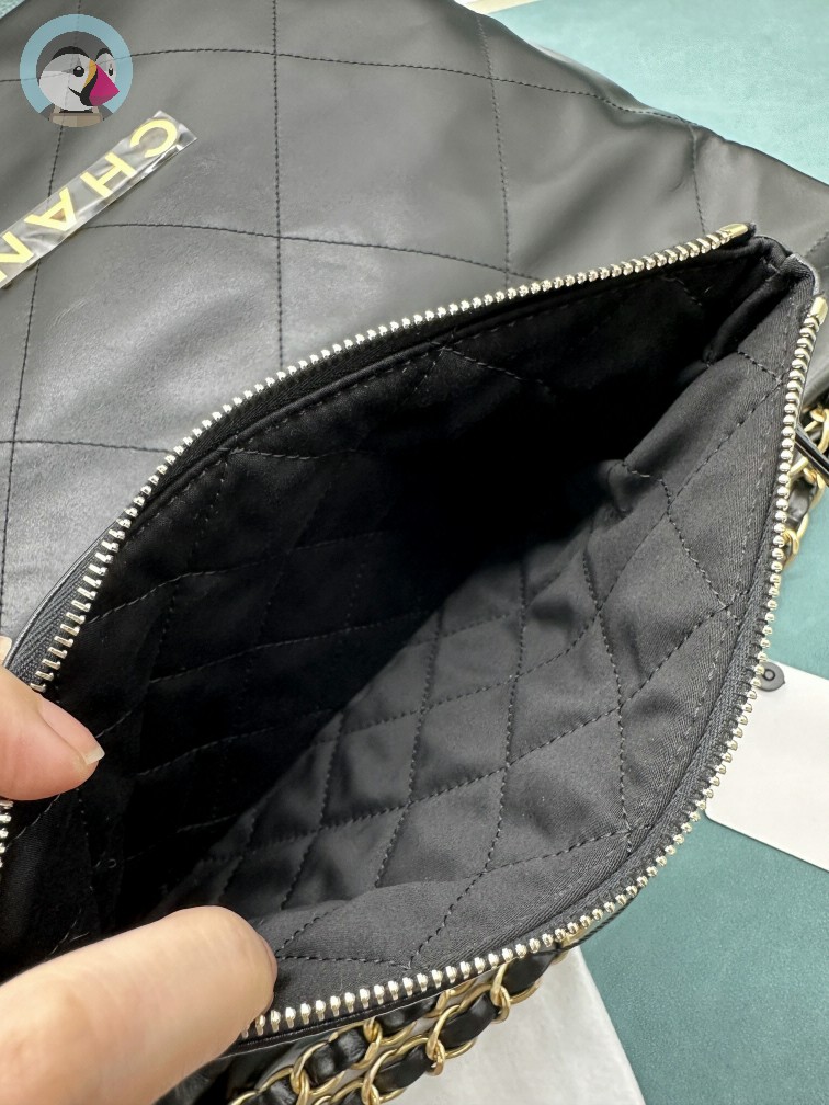 팬더샵 샤넬22백 미듐 39CM 발송전 고객확인컷 홍콩팩토리
