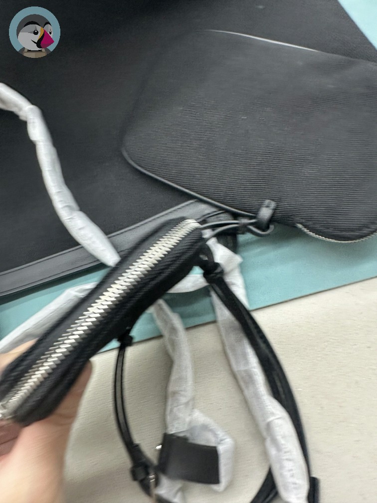 더로우 The ROW 파크 토트 쓰리 캔버스 백