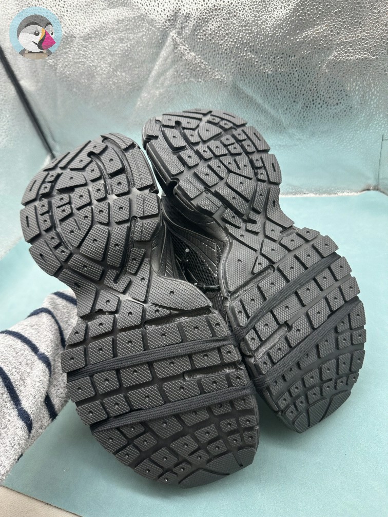 발렌시아가 3XL 스니커즈