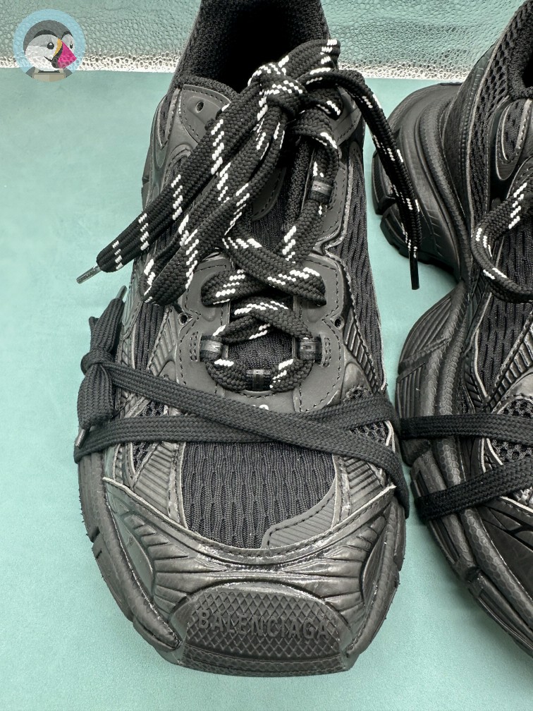 발렌시아가 3XL 스니커즈